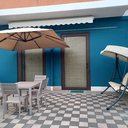 Fedegi House Apartamento