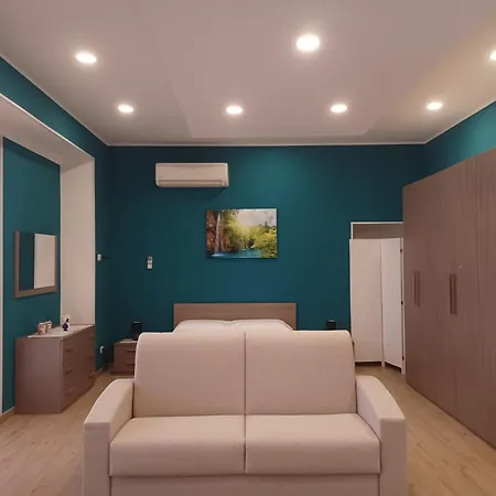 Fedegi House
